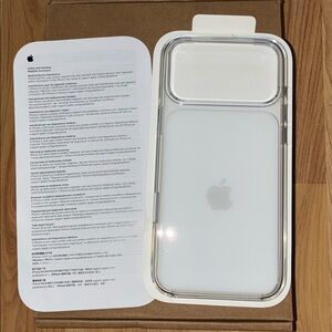 Apple Clear iPhone 17 Pro Max Case with MagSafe - White Back